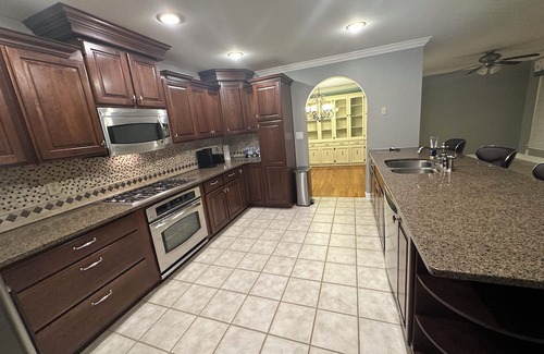 Jasper Haus | Charming 2-bedroom house with AC and WiFi in pleasant Jasper