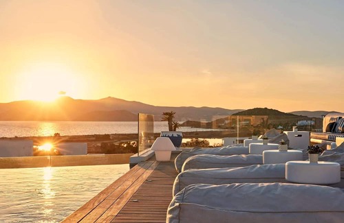 Agios Prokopios Wohnung | Spacious 1BR Suite in Naxos Greece