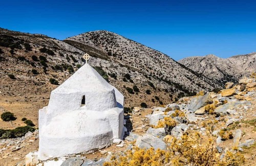 Agios Prokopios Wohnung | Spacious 1BR Suite in Naxos Greece