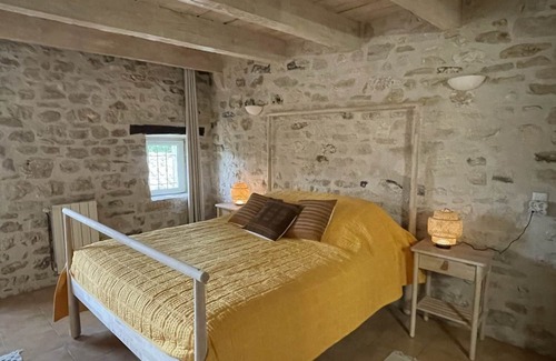 Arpaillargues-et-Aureillac Haus | The Charming Guest House