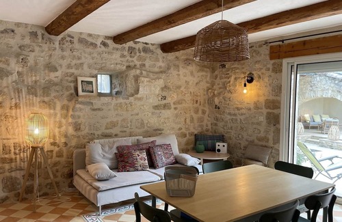 Arpaillargues-et-Aureillac Haus | The Charming Guest House