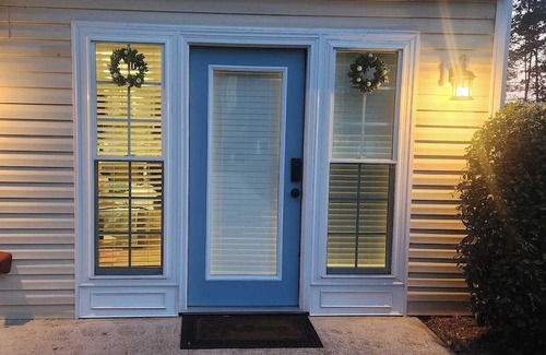 Suwanee Haus | 2 bedroom chic private loft in Suwanee