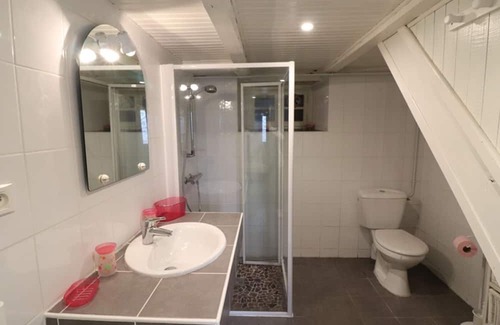 Le Rouget-Pers Hütte | Gite Le Rouget-Pers-Pers, 3 bedrooms, 8 persons