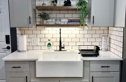 Syracuse Wohnung | Newly renovated 2-bedroom apartment in welcoming Syracuse with AC, WiFi and Hea
