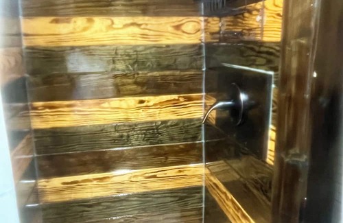 Clara Kabine | Tiny Cabin in the Woods!