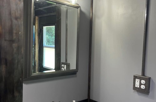 Clara Kabine | Tiny Cabin in the Woods!