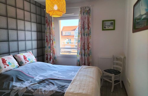 Etaples Wohnung | Spacious family nest with 2 balconies