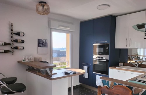 Etaples Wohnung | Spacious family nest with 2 balconies