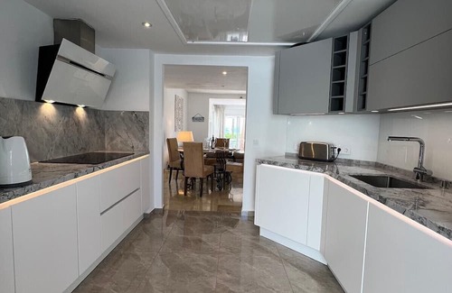 Casares del Mar Haus | Beach Penthouse Casares Costa, Estepona