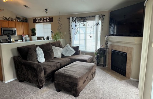 Thornton Eigentumswohnung | Cozy Condo nestled minutes from the gates of DIA!