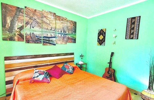 Olmedo Haus | Holiday Home 'Clhome la casa Nel Verde A Olmedo' with Private Garden and Air Conditioning