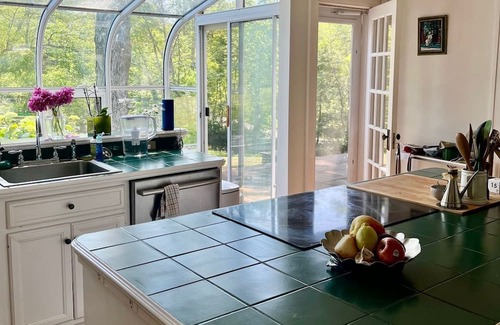 Clinton Corners Haus | Grand Colonial Home on Quiet Road with Giant Trees, acres of lawn and Pool
