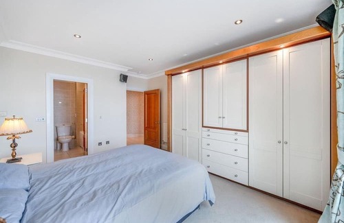 Sutton Cross Wohnung | Spectacular Huge Howth Beachfront Apartment