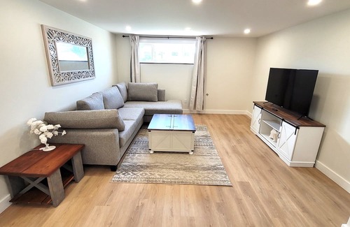 Port Alberni Haus | Newly Renovated Guest Suite. A warm comfortable atmosphere