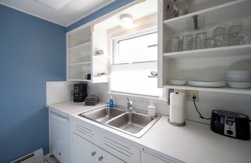 Holland Hütte | Pet-Friendly Cottage Near Beaches