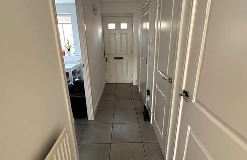 Loughton Haus | A comfortable room with ensuite