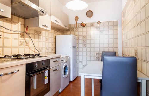 Principina a Mare Wohnung | Apartment 'Via Dell'anguilla' with Private Terrace, Private Garden and Balcony