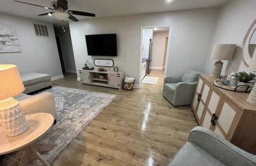 Springboro Haus | Charming Springboro house near historic downtown