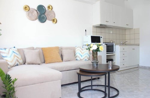 Kavala Wohnung | Side Beach Apartment — 5 min from the beach!