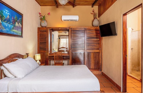 Matapalo Wohnung | Cozy Seaside Studio: Perfect for Families