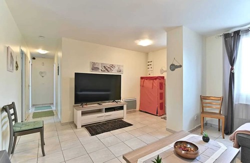 Meaux Haus | Homerez - Charming house with garden near Meaux