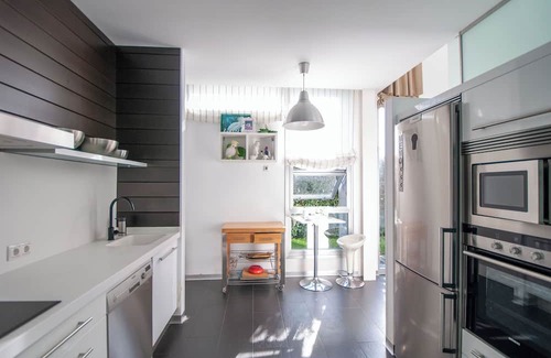 Mino Haus | La Casa de la Playa, a un Paso de la Orilla