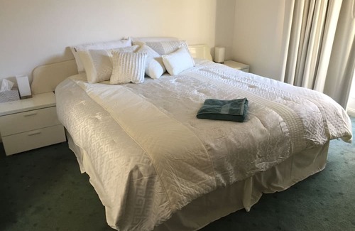 Golden Grove Haus | Home away from Home!