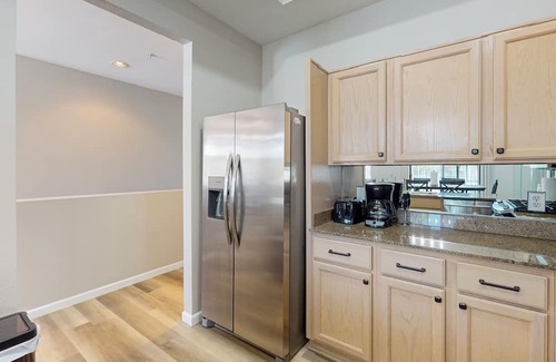 McCormick Ranch Haus | Charming house offers a resort-style pool and a friendly neighborhood