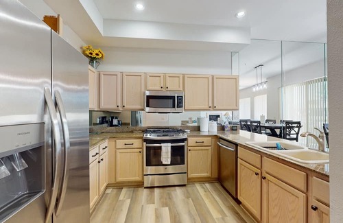 McCormick Ranch Haus | Charming house offers a resort-style pool and a friendly neighborhood