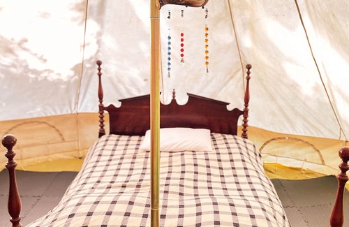 Shinglehouse Wohnmobilvermietung | Glamping Tent in Port Allegany