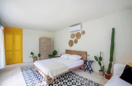 Shiribana Hütte | Cozy 2-bedroom cottage in brilliant Paradera with AC, WiFi