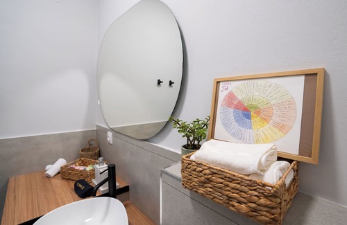 Tripoli Wohnung | Modern & Sunny apartment with Garden View in the heart of the city center NYX 1