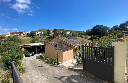 Mezzavia Haus | LOCATION SAISONNIERE - Maison 5 pièces avec piscine - 6 PERSONNES