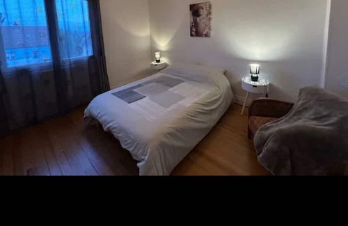 Le Creusot Haus | Maisonnette T3 duplex 4 pers + baby. Fully equipped, comfort assured.