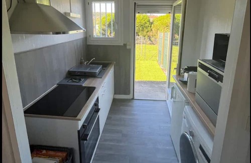 Le Creusot Haus | Maisonnette T3 duplex 4 pers + baby. Fully equipped, comfort assured.