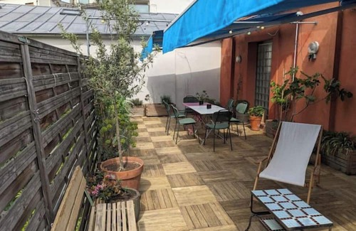Les Puces de Saint-Ouen Wohnung | Magnificent loft steps from flea market and Paris