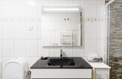 Madalena Haus | GuestReady - Tranquil home near the beach