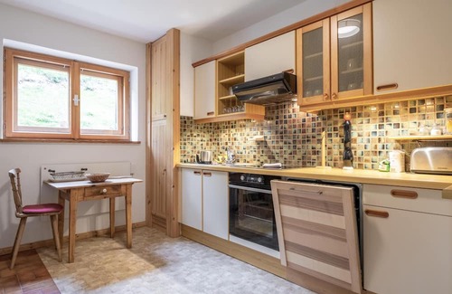 Sellrain Haus | Idyllic chalet, only 400m from the ski bus