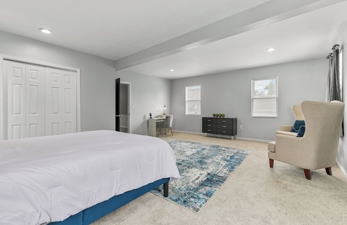 Woodbourne-McCabe Haus | Luxury Stay on Woodbourne