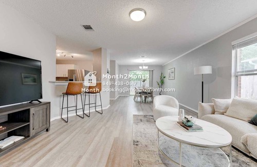 Hutto Haus | Canley Loop on Canley Lp #42147