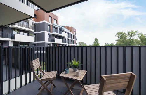 Katowice Wohnung | Bright Apartment With Parking by Renters