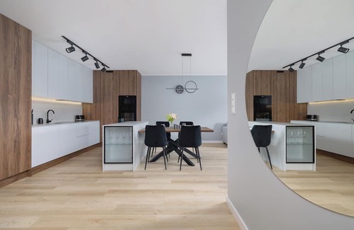 Katowice Wohnung | Bright Apartment With Parking by Renters