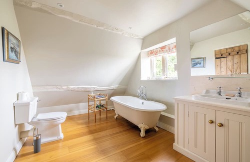 Shepton Mallet Haus | Beautiful and spacious period home in Somerset, 10 minutes from Glastonbury
