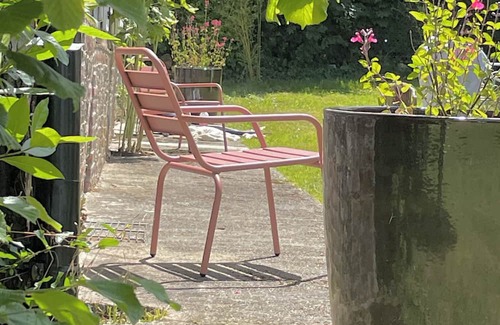 Bernay Haus | Cottage in the Normandy countryside with its apple trees