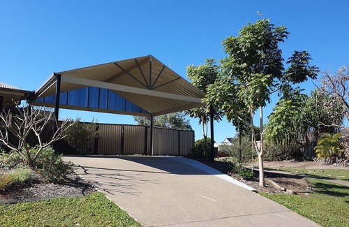 Narangba Wohnung | Narnie's Place with Breakfast - Relaxing Guesthouse; Bush, Creek, Walking Tracks