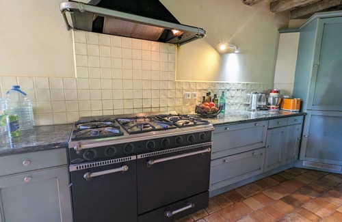 Scoury Hütte | Gite Communauté de communes Brenne - Val de Creuse-Ciron, 5 bedrooms, 8 persons
