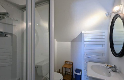Scoury Hütte | Gite Communauté de communes Brenne - Val de Creuse-Ciron, 5 bedrooms, 8 persons
