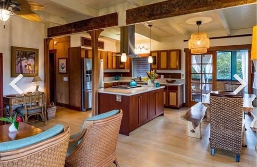 Wainiha Haus | Beachfront Pool, Hot Tub, ocean & Mt Views 2 bd 2 br + Lanai Bali bed Peaceful