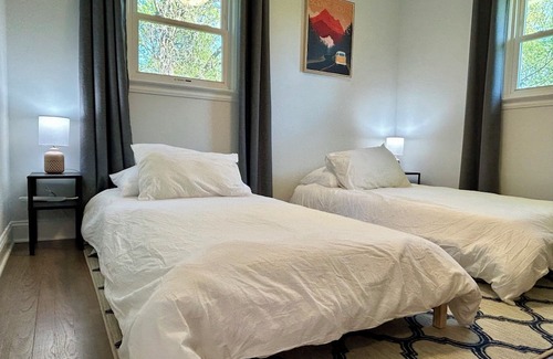 Walden Haus | Hudson Valley Retreat - perfect blend of home comforts & nature’s tranquility!
