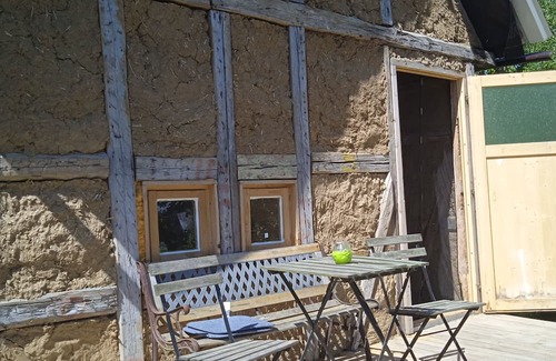 Kletzin Kabine | Tiny-house aus Holz und Lehm mit Eigenem Gartenbereich